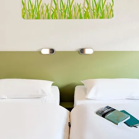Ibis Budget Отель 2*